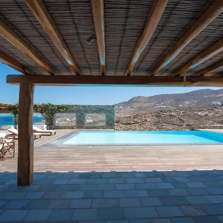 Villa Victoria With Sea View And Two Private Pools Ftelia (Mykonos)